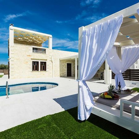 Caramel Villa, With 40M2 Pool & Spa Whirlpool, By Thinkvilla Πάνορμος Εξωτερικό φωτογραφία