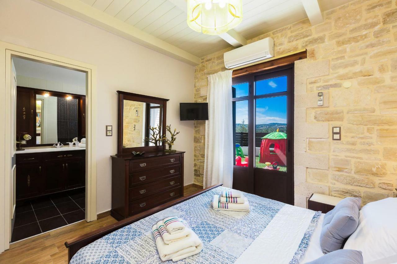 Caramel Villa, With 40M2 Pool & Spa Whirlpool, By Thinkvilla Πάνορμος Εξωτερικό φωτογραφία
