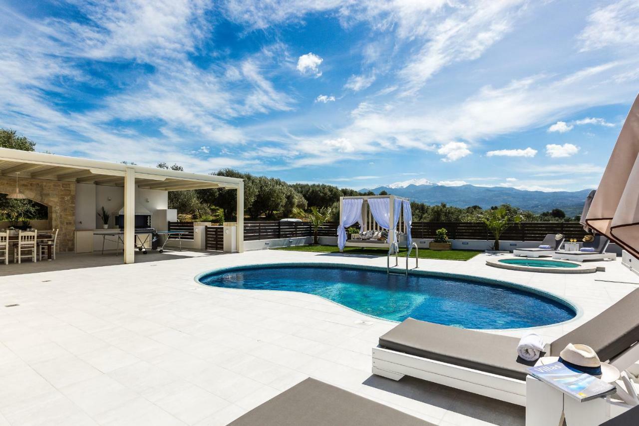 Caramel Villa, With 40M2 Pool & Spa Whirlpool, By Thinkvilla Πάνορμος Εξωτερικό φωτογραφία